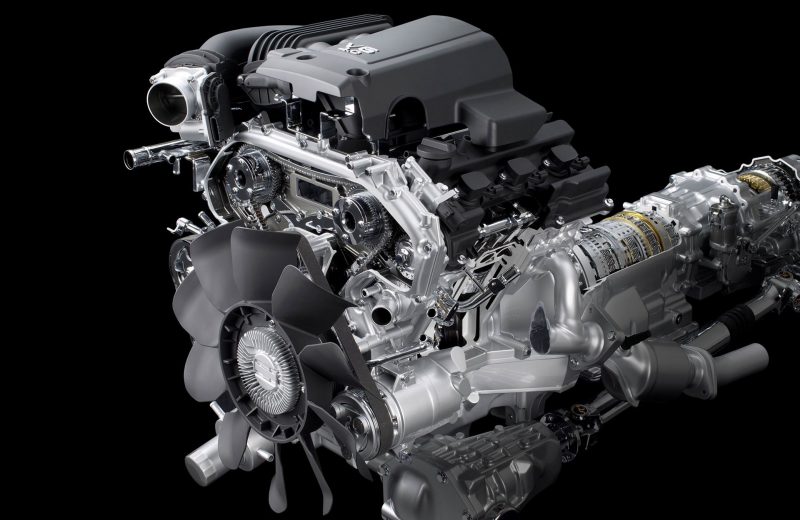 Nissan VQ40DE 4.0 l engine