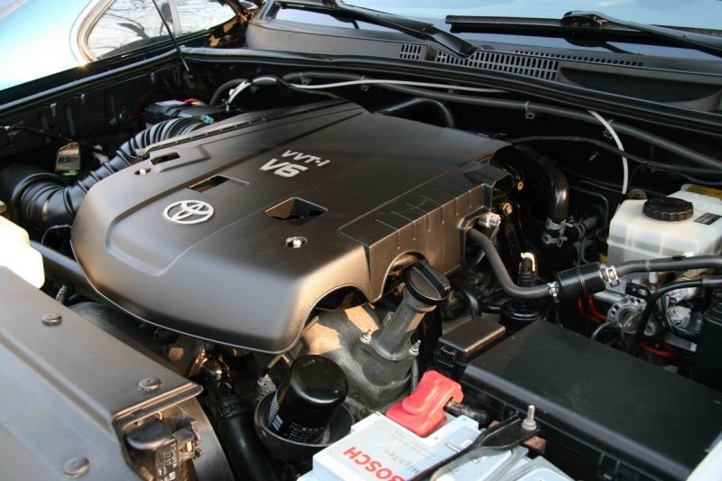 Toyota 1GR-FE 4.0 engine