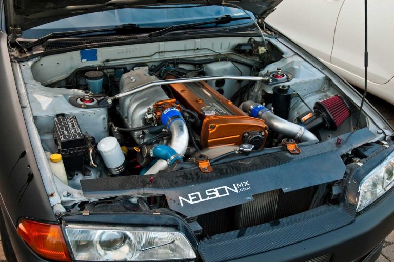 Nissan RB20DET engine