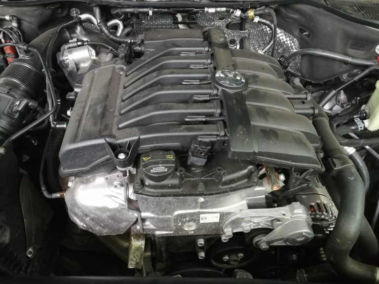 VW 3.6 FSI engine