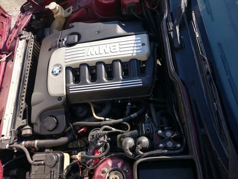 BMW M57D25 Engine