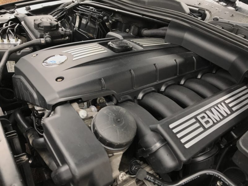 BMW N52B30 engine