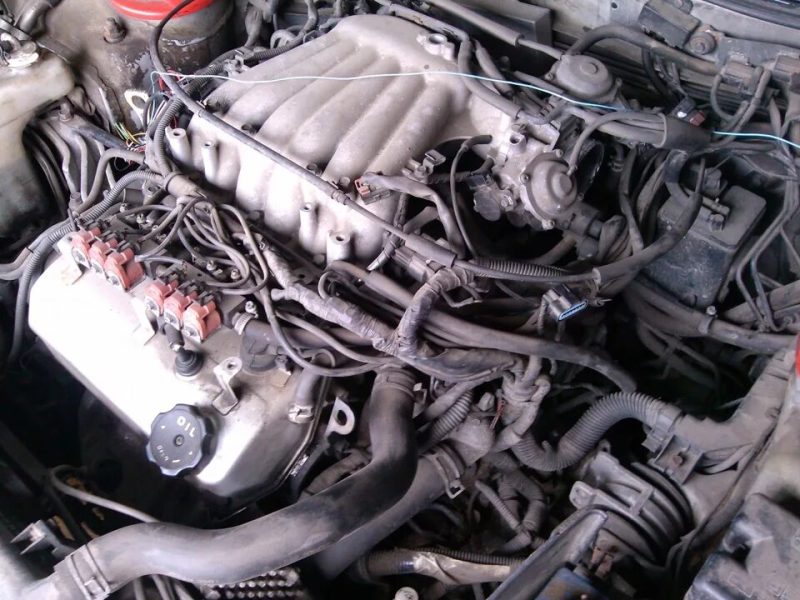 Mitsubishi 6A13 2.5L V6 engine