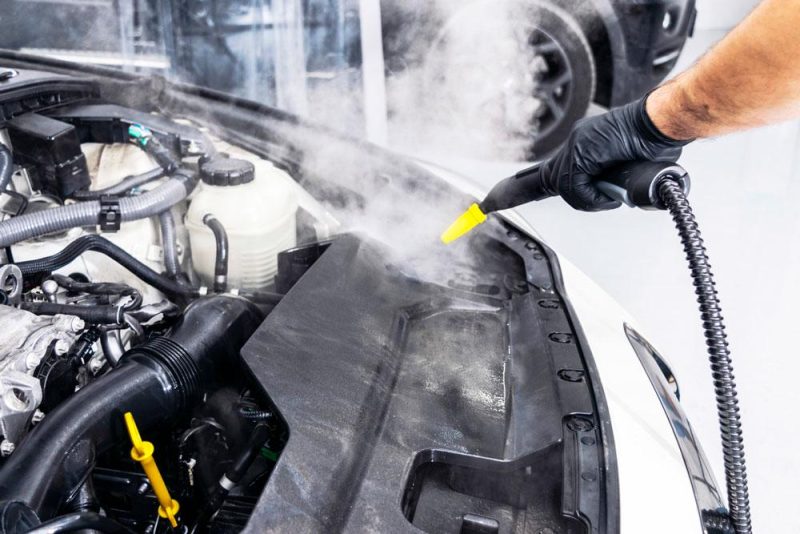 How to wash a car engine at home and whether it should be done or not