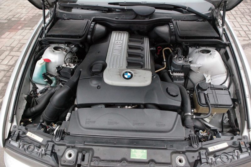 BMW M57 engine